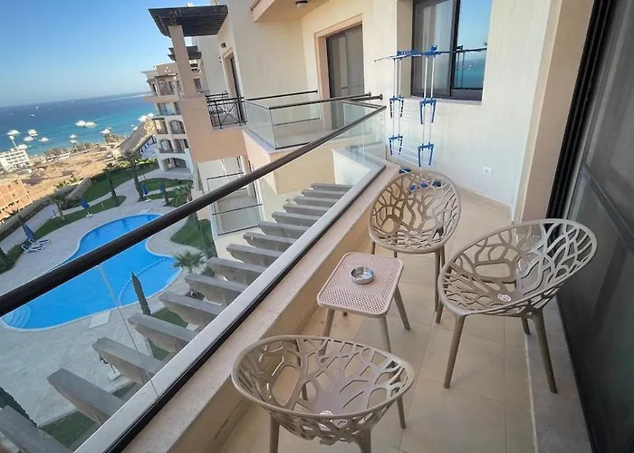 Sea View At The View House Of *