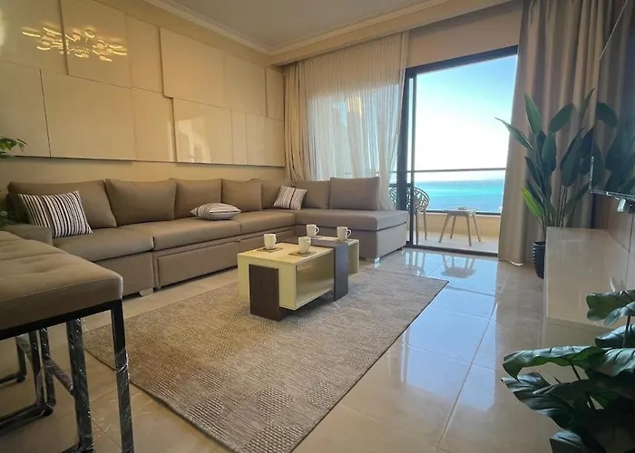Sea View At The View House Of Apartment *